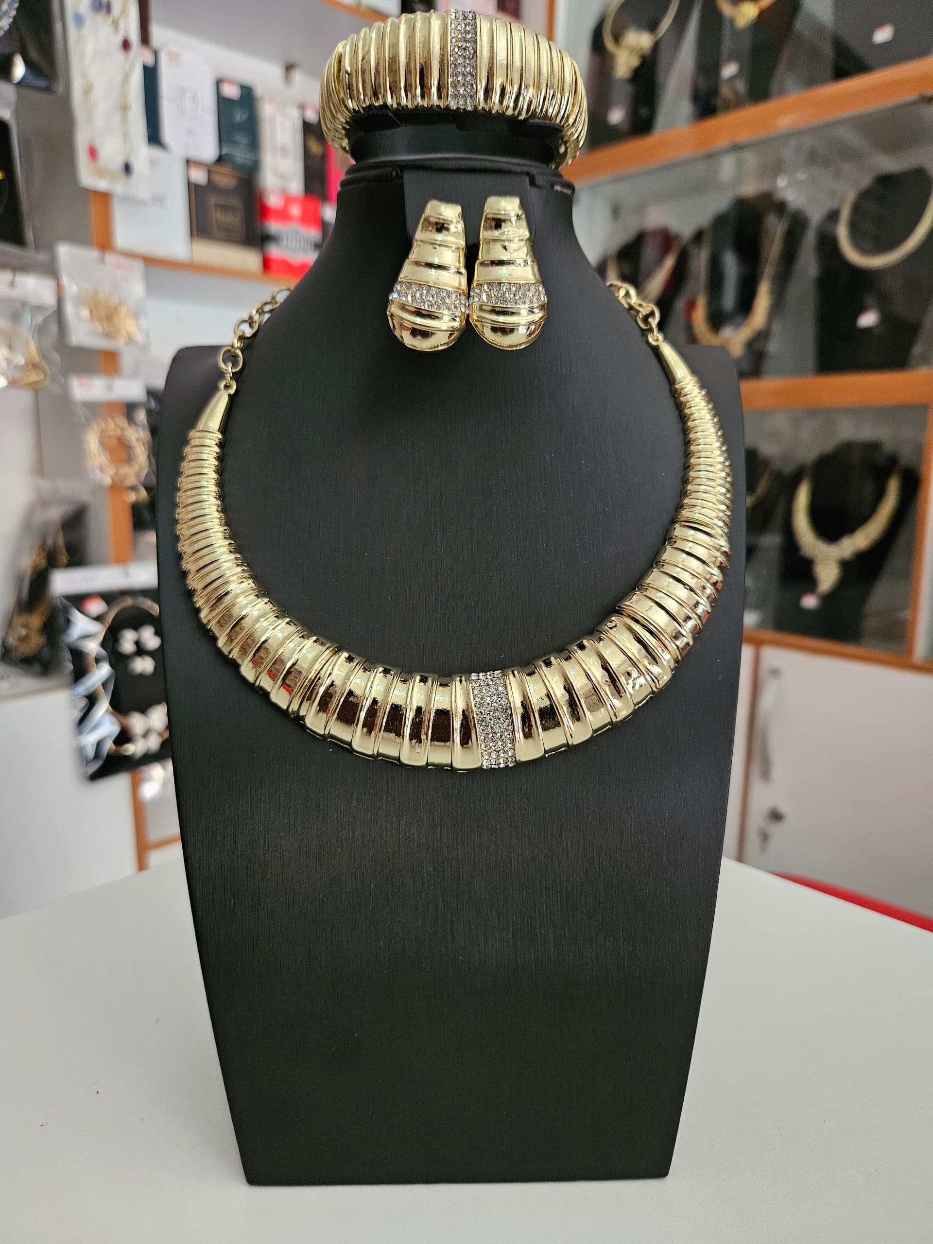 Sovereign Sunburst Gilded zirconia Set