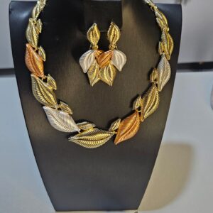 Veridian Tri-Tone Foliage Set